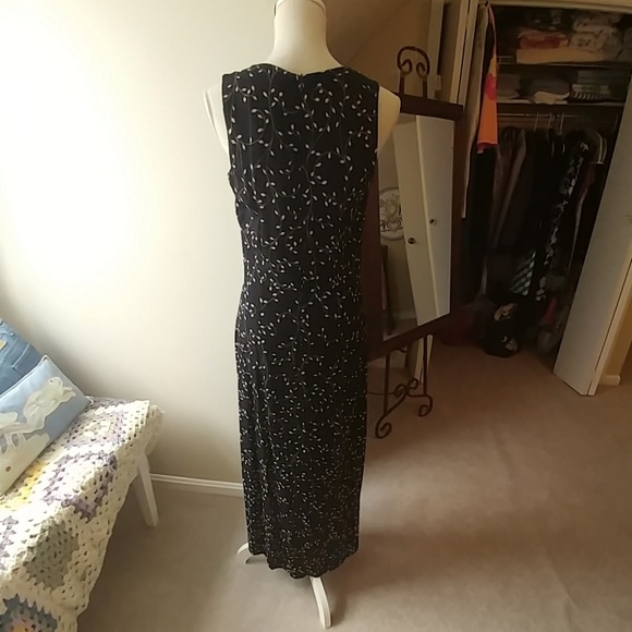 Navy Blue and Cream Fitted Maxi Dress Size - Picture 4 of 4